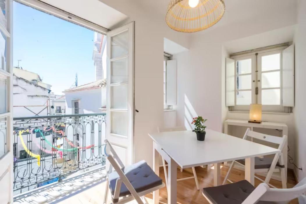 Sao Miguel Apartments ลิสบอน ภายนอก รูปภาพ